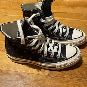 Valentines converse